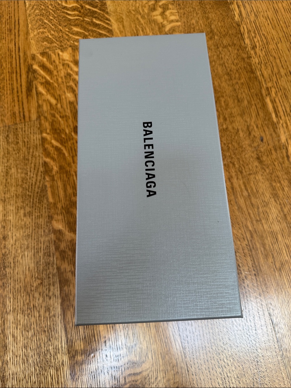 Balenciaga Light Gray Storage Box with Center Logo - Picture 2 of 11
